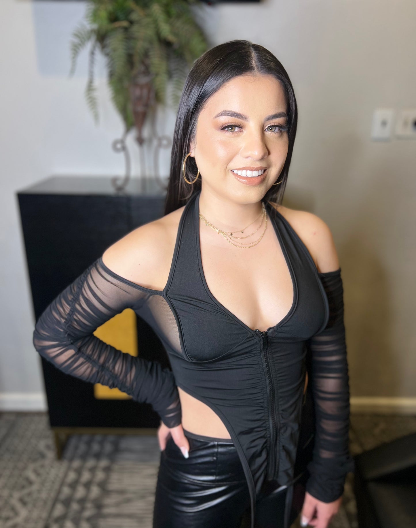 Set The Tone  Ruched Top -Black